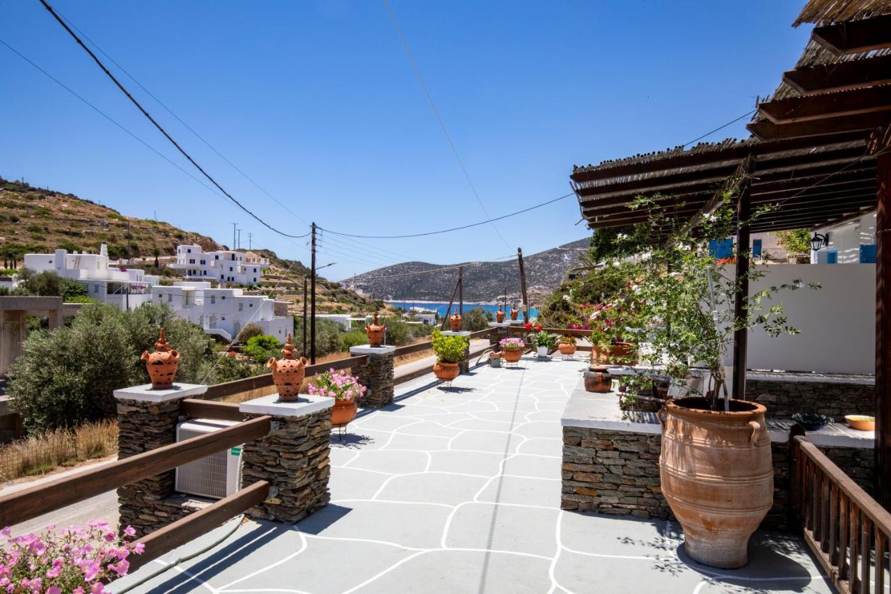 Rita Rooms Sifnos Platis Gialos  Buitenkant foto